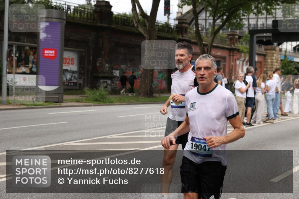 29.06.2025 - hella hamburg halbmarathon Yannick Fuchs http://msf.ph/oto/8277618 29.06.2025 10:49:31 20KM 1120, 1143, 1179, 1193, 1834, 2612, 3037, 3058, 3668, 4249, 4897, 5643, 5672, 6569, 6591, 6924, 7147, 7221, 7594, 7976, 8573, 8691, 10188, 10582, 11039, 11231, 12248, 12544, 12545, 13234, 13236, 13470, 14365, 15184, 15300, 15484, 15584, 15818, 15884, 16108, 16176, 16213, 16334, 16401, 16521, 16609, 16786, 17133, 17259, 17603, 17615, 17640, 17642, 17734, 17940, 18064, 18290, 18741, 18746, 18835, 19047, 19120 meine-sportfotos.de