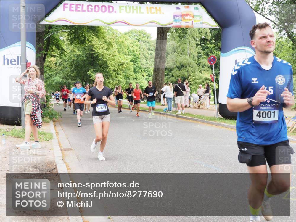 29.06.2025 - hella hamburg halbmarathon MichiJ http://msf.ph/oto/8277690 29.06.2025 10:57:15 Zwischen KM18-KM19 1527, 2277, 3834, 5845, 14404, 14497, 16441, 17847 meine-sportfotos.de