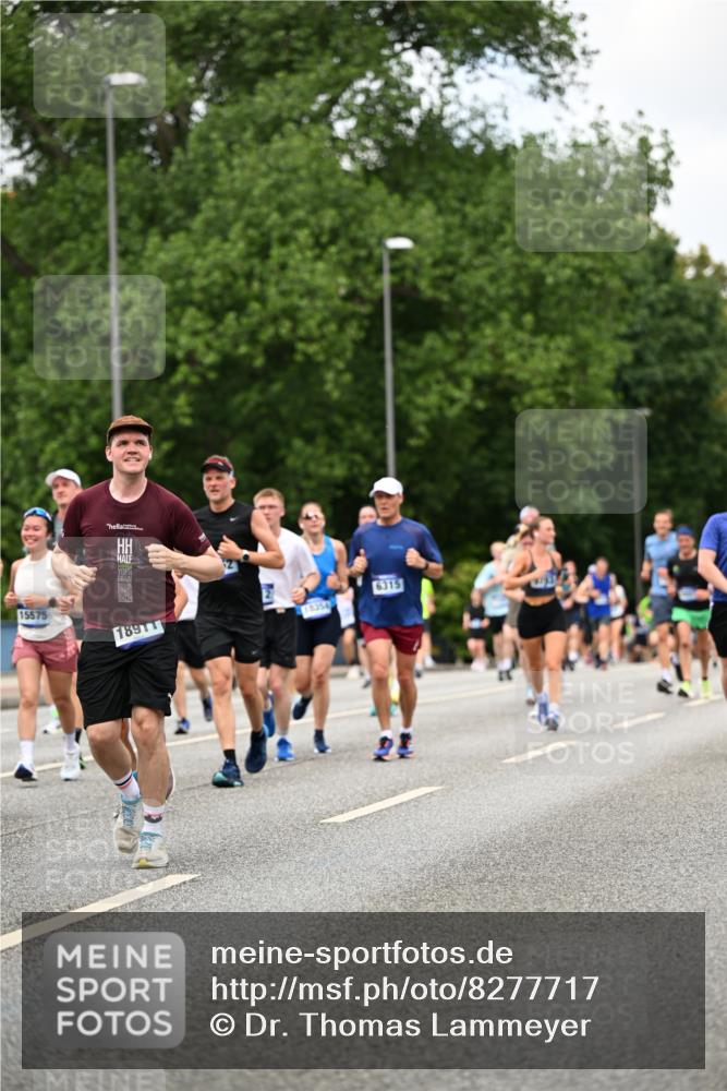 29.06.2025 - hella hamburg halbmarathon Dr. Thomas Lammeyer http://msf.ph/oto/8277717 29.06.2025 10:36:31 Kennedybrücke 1292, 1640, 1987, 2268, 2349, 2943, 3022, 3239, 3365, 3707, 3751, 3778, 4314, 4365, 4605, 4857, 5601, 5658, 5783, 5871, 5941, 6218, 6228, 6252, 6312, 6315, 6642, 7239, 7387, 7468, 7535, 7789, 8072, 8073, 8124, 8127, 8303, 8625, 8840, 8914, 9010, 9125, 9188, 9206, 9765, 10013, 10111, 10248, 10354, 10470, 10624, 10828, 10924, 11168, 11205, 11225, 11248, 11362 meine-sportfotos.de