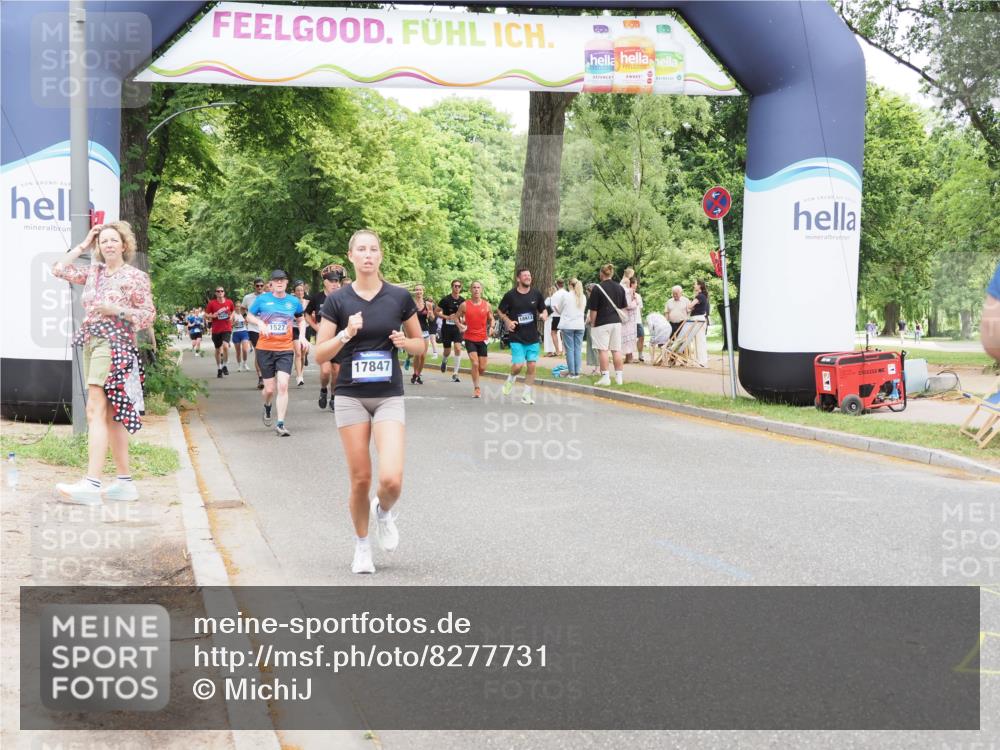 29.06.2025 - hella hamburg halbmarathon MichiJ http://msf.ph/oto/8277731 29.06.2025 10:57:15 Zwischen KM18-KM19 1527, 2277, 3834, 5845, 14404, 14497, 16441, 17847 meine-sportfotos.de