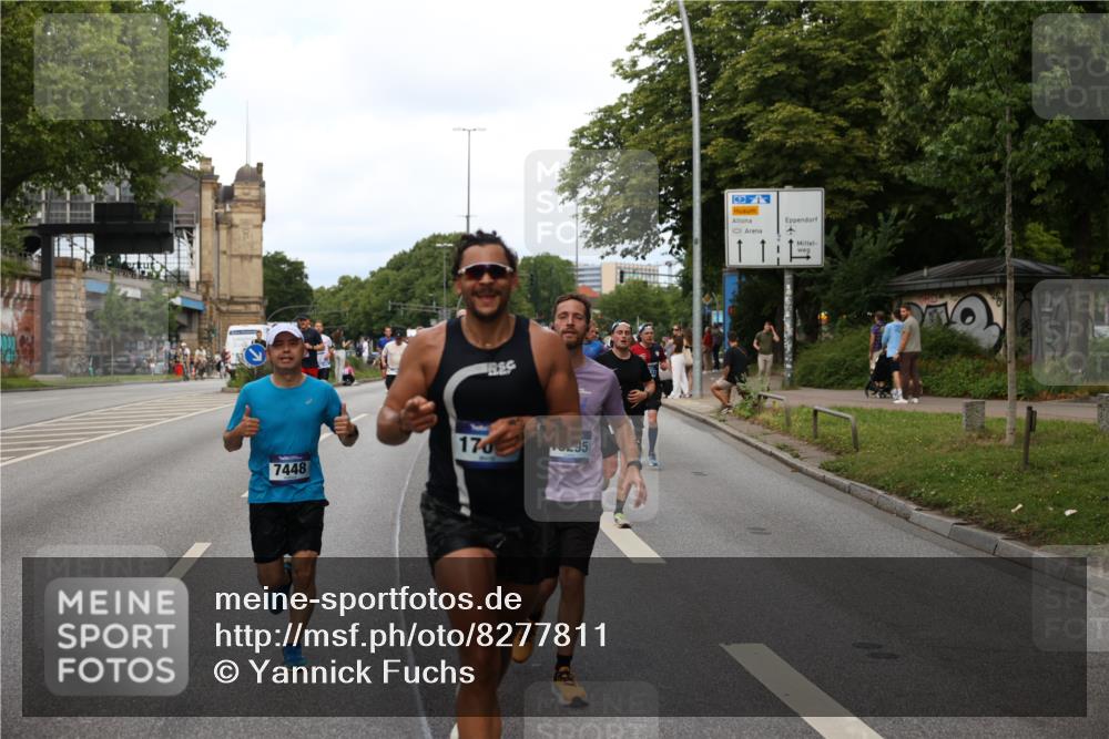 29.06.2025 - hella hamburg halbmarathon Yannick Fuchs http://msf.ph/oto/8277811 29.06.2025 10:37:18 20KM 1353, 1675, 1735, 2653, 4229, 4235, 5011, 5124, 5477, 7035, 7448, 7734, 7865, 9364, 9371, 9534, 9833, 10216, 10469, 11907, 12839, 13746, 14226, 14447, 14560, 14813, 15095, 15255, 15297, 15301, 15328, 15535, 15851, 16295, 16333, 16677, 17000, 17177, 17733, 17911, 18004, 18275, 18304, 18559, 18632, 18659, 18680, 18987 meine-sportfotos.de