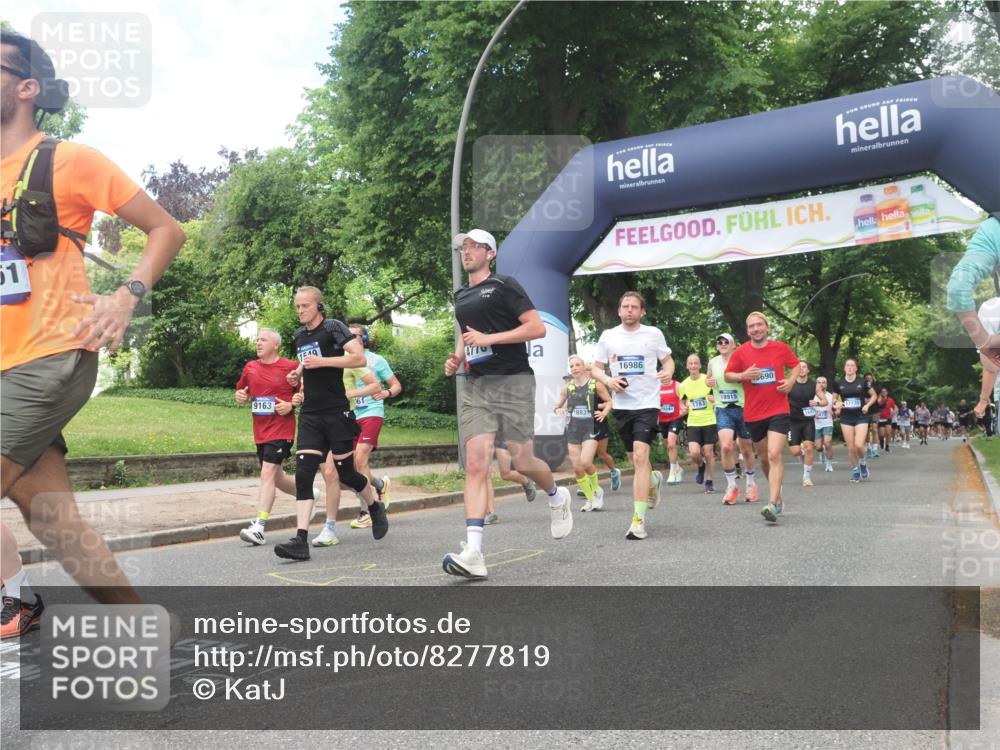29.06.2025 - hella hamburg halbmarathon KatJ http://msf.ph/oto/8277819 29.06.2025 10:40:26 Zwischen KM18-KM19 1061, 1499, 1549, 2082, 4770, 6511, 6512, 6628, 6897, 7177, 7274 meine-sportfotos.de