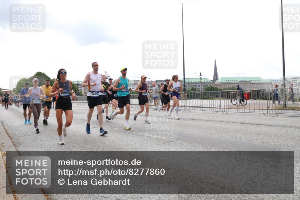 29.06.2025 - hella hamburg halbmarathon Lena Gebhardt http://msf.ph/oto/8277860 29.06.2025 10:35:10 Lombardsbrücke 6010, 10358, 7267, 149, 15732, 15405, 10464, 1284, 1497, 1717, 1821, 1849, 2198, 2355, 2376, 2751, 3130, 3409, 3828, 3958, 4564, 4703, 4704, 4884, 5027, 5531, 5793, 6029, 6189, 6310, 6335, 6365, 6379, 6397, 6471, 6803, 6859, 7020, 7267, 7299, 7927, 8249, 8296, 8369, 8793, 9122, 9248, 10358, 10393, 10464, 10531, 10565, 10606, 11122, 11233, 11245, 11320, 11359, 11565, 11646, 11838, 11839, 11886, 12019, 12062, 12236, 12326, 12382, 12764 meine-sportfotos.de