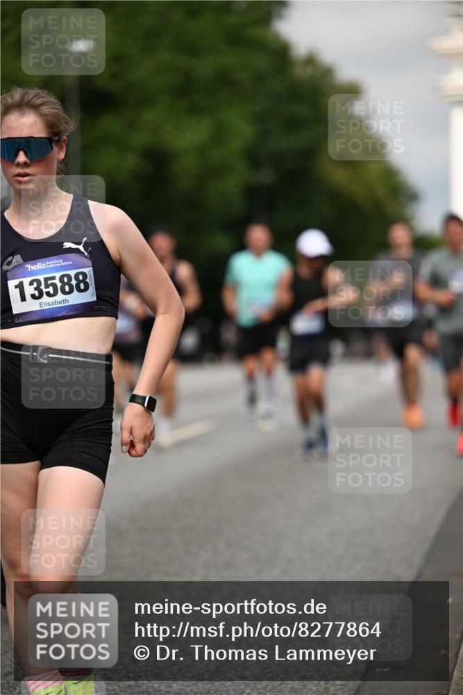 29.06.2025 - hella hamburg halbmarathon Dr. Thomas Lammeyer http://msf.ph/oto/8277864 29.06.2025 10:15:41 Kennedybrücke 1062, 1166, 1992, 2661, 3837, 4227, 5254, 5990, 5991, 7370, 7474, 7571, 8368, 9191, 9254, 10042, 10428 meine-sportfotos.de