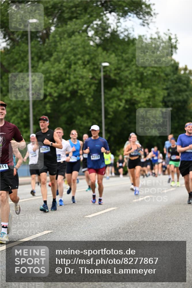 29.06.2025 - hella hamburg halbmarathon Dr. Thomas Lammeyer http://msf.ph/oto/8277867 29.06.2025 10:36:32 Kennedybrücke 1292, 1640, 1987, 2268, 2349, 2943, 3022, 3239, 3365, 3707, 3751, 3778, 4365, 4605, 4857, 5658, 5783, 5871, 5941, 6218, 6228, 6252, 6312, 6315, 6642, 7239, 7387, 7468, 7535, 7789, 8072, 8073, 8124, 8127, 8303, 8625, 8840, 8914, 9010, 9125, 9188, 9206, 9765, 10013, 10111, 10248, 10354, 10470, 10624, 10828, 10924, 11168, 11205, 11225, 11248, 11362 meine-sportfotos.de