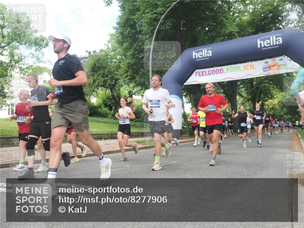 29.06.2025 - hella hamburg halbmarathon KatJ http://msf.ph/oto/8277906 29.06.2025 10:40:27 Zwischen KM18-KM19 1061, 1499, 1549, 2074, 2082, 4770, 6511, 6512, 6628, 6897, 7177, 7274 meine-sportfotos.de