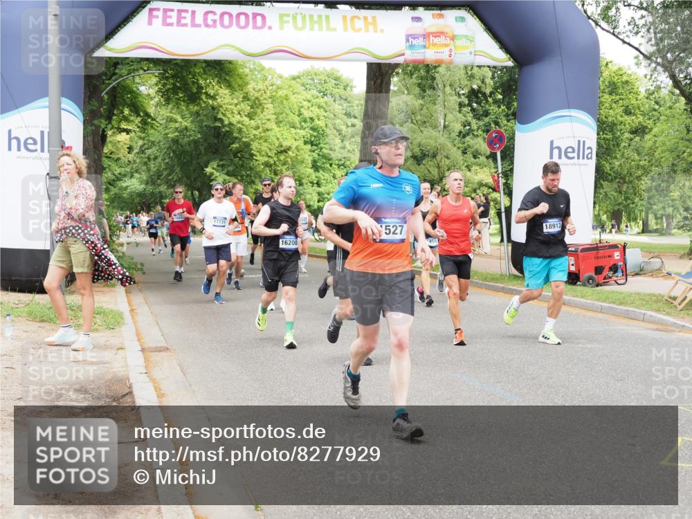 29.06.2025 - hella hamburg halbmarathon MichiJ http://msf.ph/oto/8277929 29.06.2025 10:57:18 Zwischen KM18-KM19 1173, 1527, 3729, 14497, 16208, 16441, 17731, 17847, 18913 meine-sportfotos.de