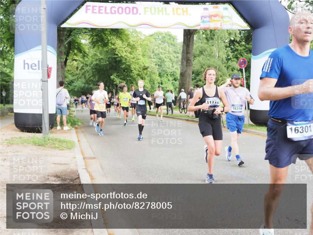 29.06.2025 - hella hamburg halbmarathon MichiJ http://msf.ph/oto/8278005 29.06.2025 10:31:51 Zwischen KM18-KM19 3437, 7185, 10237, 11778, 12776, 14667, 14849, 15862, 16301, 16314, 16997, 18678, 19038, 19051 meine-sportfotos.de