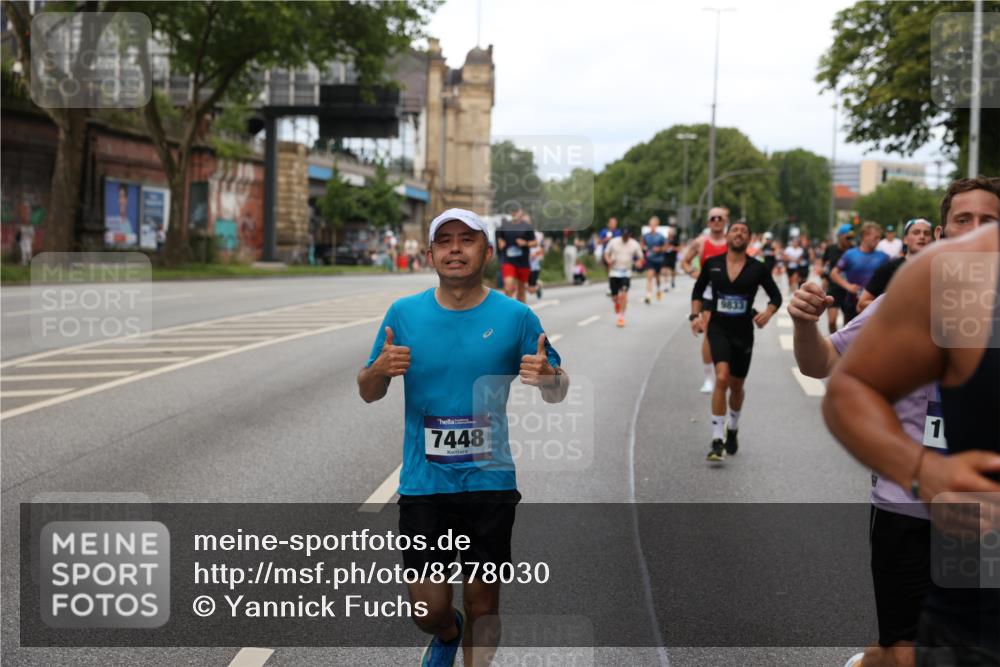 29.06.2025 - hella hamburg halbmarathon Yannick Fuchs http://msf.ph/oto/8278030 29.06.2025 10:37:18 20KM 1353, 1675, 1735, 2653, 4229, 4235, 5011, 5124, 5477, 7035, 7448, 7734, 7865, 9364, 9371, 9534, 9833, 10216, 10469, 11907, 12839, 13746, 14226, 14447, 14560, 14813, 15095, 15255, 15297, 15301, 15328, 15535, 15851, 16295, 16333, 16677, 17000, 17177, 17733, 17911, 18004, 18275, 18304, 18559, 18632, 18659, 18680, 18987 meine-sportfotos.de