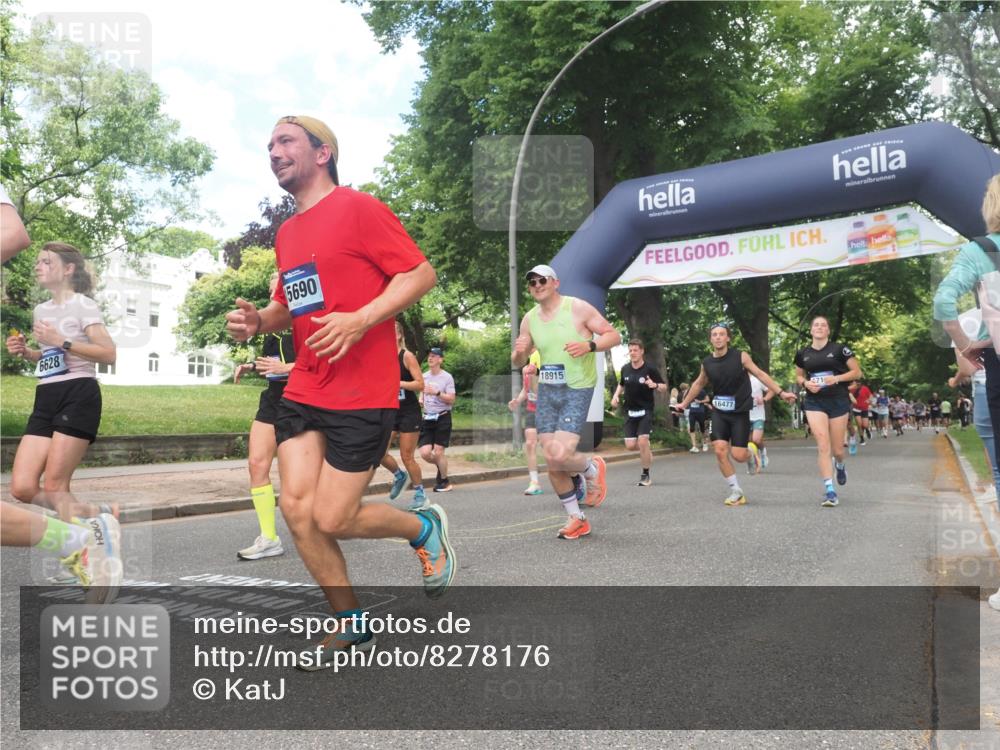 29.06.2025 - hella hamburg halbmarathon KatJ http://msf.ph/oto/8278176 29.06.2025 10:40:28 Zwischen KM18-KM19 1061, 1499, 1549, 2074, 4770, 6511, 6512, 6628, 6897, 7177, 7274 meine-sportfotos.de