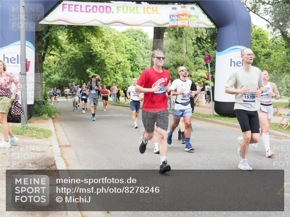 29.06.2025 - hella hamburg halbmarathon MichiJ http://msf.ph/oto/8278246 29.06.2025 10:57:23 Zwischen KM18-KM19 1173, 1859, 2990, 3691, 3729, 5423, 7209, 7840, 9975, 10428, 14015, 14488, 15307, 15700, 16208, 16437, 17128, 17472, 17731, 18493, 18913 meine-sportfotos.de