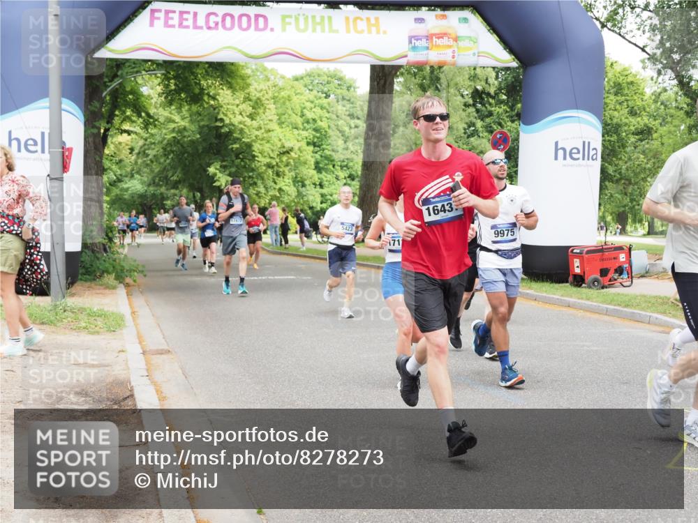 29.06.2025 - hella hamburg halbmarathon MichiJ http://msf.ph/oto/8278273 29.06.2025 10:57:23 Zwischen KM18-KM19 1173, 1859, 2990, 3691, 3729, 5423, 7209, 7840, 9975, 10428, 14015, 14488, 15307, 15700, 16208, 16437, 17128, 17472, 17731, 18493, 18913 meine-sportfotos.de