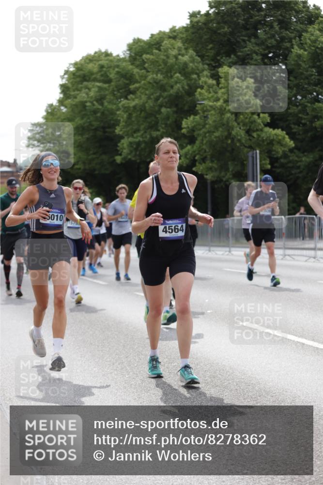 29.06.2025 - hella hamburg halbmarathon Jannik Wohlers http://msf.ph/oto/8278362 29.06.2025 10:34:45 Lombardsbrücke 1284, 1497, 1717, 1849, 2376, 2751, 3409, 3828, 4564, 5027, 5531, 6189, 6397, 6471, 6803, 7267, 7927, 9248, 10358, 10464, 10606, 11233, 11320, 11359, 11565, 11886, 12062, 12555, 12625, 13414, 13537, 13539, 13623, 13829, 14392, 14735, 15226, 15405, 15488, 15704, 15732, 15783, 16002, 16010, 16431, 16778, 16860, 17344, 17526, 17690, 17749, 18054, 18375, 18823 meine-sportfotos.de
