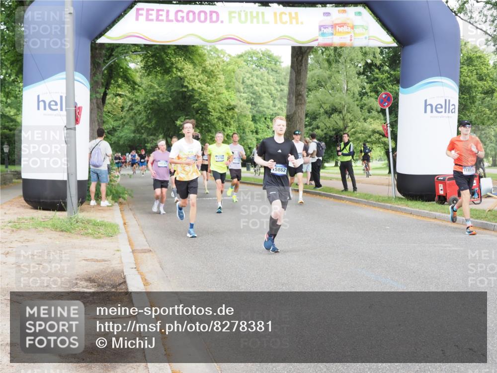 29.06.2025 - hella hamburg halbmarathon MichiJ http://msf.ph/oto/8278381 29.06.2025 10:31:52 Zwischen KM18-KM19 7185, 11469, 11778, 12776, 14667, 14798, 14849, 15862, 16301, 16314, 16997, 18678, 19038, 19051 meine-sportfotos.de