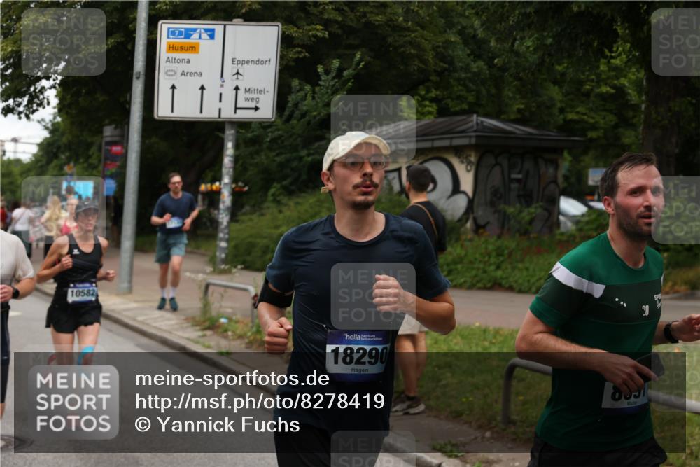 29.06.2025 - hella hamburg halbmarathon Yannick Fuchs http://msf.ph/oto/8278419 29.06.2025 10:49:32 20KM 1120, 1143, 1179, 1193, 1834, 2612, 3037, 3058, 3668, 4249, 4897, 5643, 5672, 6569, 6591, 6924, 7147, 7221, 7594, 7976, 8255, 8573, 8691, 10188, 10582, 11039, 11231, 12248, 12544, 12545, 13234, 13236, 13470, 14365, 15184, 15300, 15484, 15584, 15818, 15884, 16108, 16176, 16213, 16334, 16401, 16521, 16609, 16786, 17133, 17259, 17603, 17615, 17640, 17642, 17734, 17940, 18064, 18290, 18741, 18746, 18835, 19047, 19120 meine-sportfotos.de