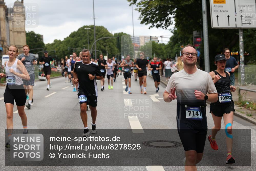 29.06.2025 - hella hamburg halbmarathon Yannick Fuchs http://msf.ph/oto/8278525 29.06.2025 10:49:33 20KM 1120, 1143, 1179, 1193, 1834, 2612, 3037, 3058, 3668, 4249, 4897, 5643, 5672, 6569, 6591, 6924, 7147, 7221, 7594, 7976, 8255, 8573, 8691, 9361, 9562, 10582, 11039, 11231, 12248, 12544, 12545, 13234, 13236, 13470, 14365, 15184, 15300, 15484, 15584, 15818, 15884, 16108, 16176, 16213, 16334, 16401, 16521, 16609, 16786, 17133, 17259, 17603, 17615, 17640, 17642, 17734, 17940, 18064, 18290, 18741, 18746, 18835, 19047, 19120 meine-sportfotos.de