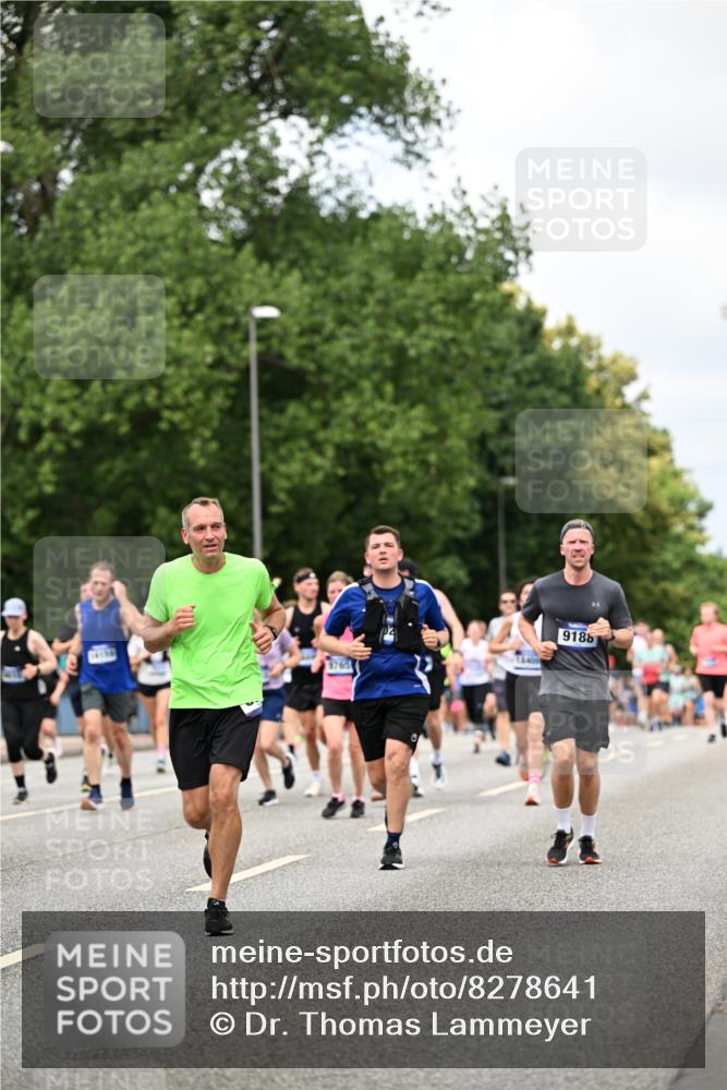 29.06.2025 - hella hamburg halbmarathon Dr. Thomas Lammeyer http://msf.ph/oto/8278641 29.06.2025 10:36:42 Kennedybrücke 1237, 1640, 1647, 2268, 3022, 3365, 3660, 3670, 3753, 4857, 5110, 5783, 5871, 5941, 6228, 6252, 6312, 6315, 6642, 7387, 7468, 7531, 7749, 7789, 8625, 8840, 8914, 9010, 9125, 9188, 9206, 9542, 9765, 10013, 10111, 10203, 10354, 10470, 10624, 10828, 11076, 11205, 11225, 11248, 11362 meine-sportfotos.de