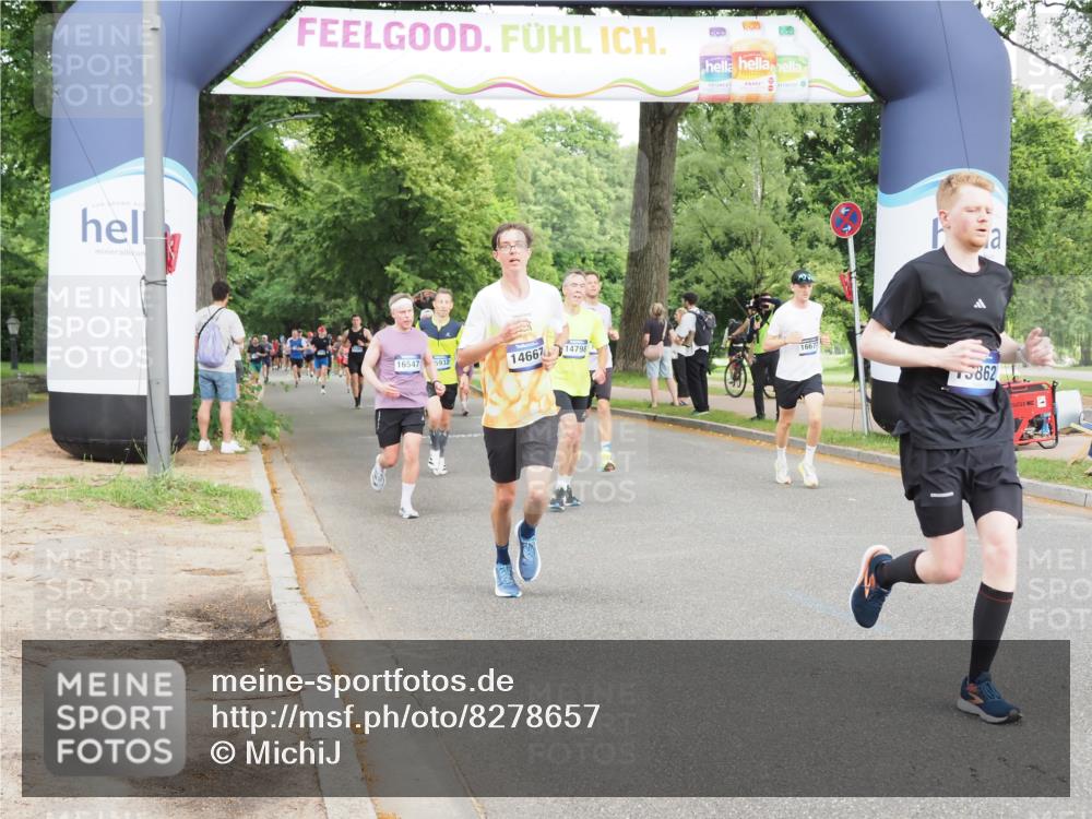 29.06.2025 - hella hamburg halbmarathon MichiJ http://msf.ph/oto/8278657 29.06.2025 10:31:54 Zwischen KM18-KM19 3109, 11469, 11778, 14667, 14798, 14849, 15862, 15932, 16105, 16301, 16314, 16547, 16997 meine-sportfotos.de