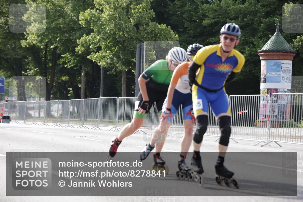 29.06.2025 - hella hamburg halbmarathon Jannik Wohlers http://msf.ph/oto/8278841 29.06.2025 08:52:24 Lombardsbrücke  meine-sportfotos.de