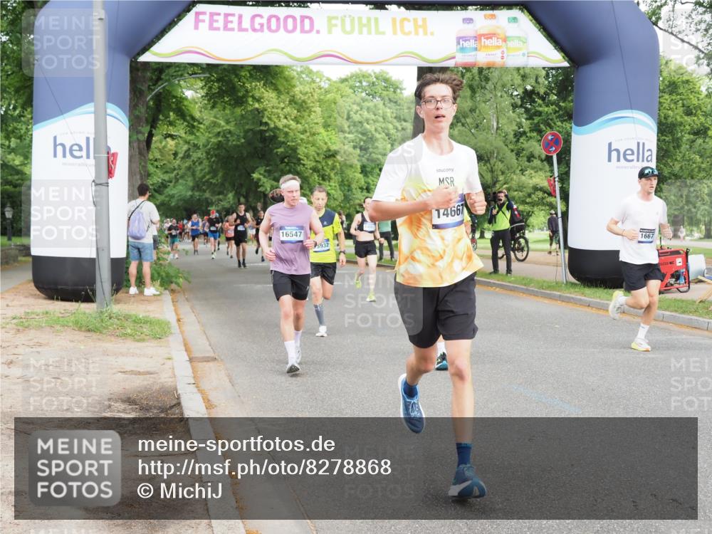 29.06.2025 - hella hamburg halbmarathon MichiJ http://msf.ph/oto/8278868 29.06.2025 10:31:55 Zwischen KM18-KM19 3109, 11469, 11778, 14667, 14798, 14849, 15862, 15932, 16105, 16301, 16314, 16547, 16677, 16997 meine-sportfotos.de