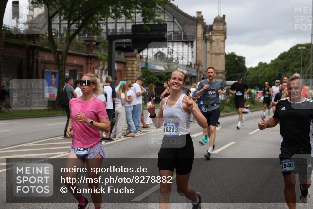 29.06.2025 - hella hamburg halbmarathon Yannick Fuchs http://msf.ph/oto/8278882 29.06.2025 10:49:34 20KM 1120, 1143, 1179, 1193, 1834, 2612, 3037, 3058, 3668, 4249, 4897, 5643, 5672, 6569, 6591, 6924, 7147, 7221, 7594, 7976, 8255, 8573, 8691, 9361, 9562, 10582, 11039, 11231, 12248, 12544, 12545, 13234, 13236, 13470, 14365, 15184, 15300, 15484, 15584, 15818, 15884, 16108, 16176, 16213, 16334, 16401, 16521, 16609, 16786, 17133, 17259, 17603, 17615, 17640, 17642, 17734, 17940, 18064, 18290, 18741, 18746, 18835, 19047, 19120 meine-sportfotos.de