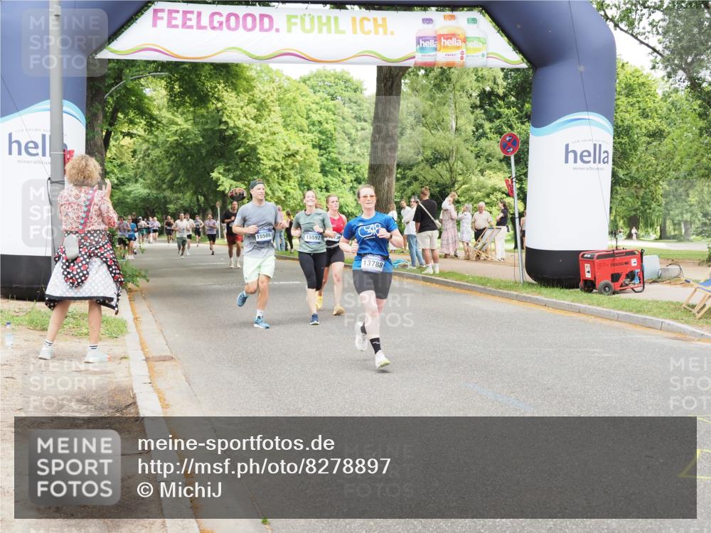 29.06.2025 - hella hamburg halbmarathon MichiJ http://msf.ph/oto/8278897 29.06.2025 10:57:28 Zwischen KM18-KM19 2990, 3691, 5423, 9975, 13788, 14015, 14488, 15307, 15586, 15700, 16134, 16437, 17128, 17472, 18493 meine-sportfotos.de