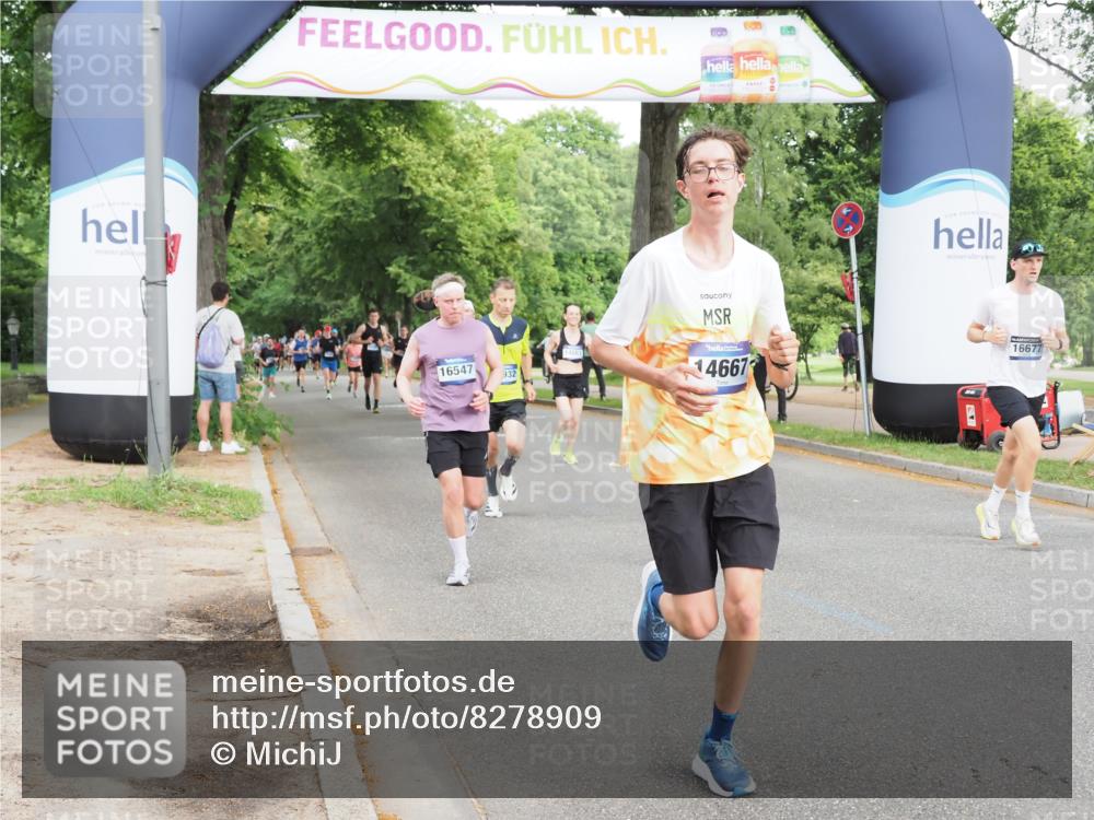 29.06.2025 - hella hamburg halbmarathon MichiJ http://msf.ph/oto/8278909 29.06.2025 10:31:55 Zwischen KM18-KM19 3109, 11469, 11778, 14667, 14798, 14849, 15862, 15932, 16105, 16301, 16314, 16547, 16677, 16997 meine-sportfotos.de