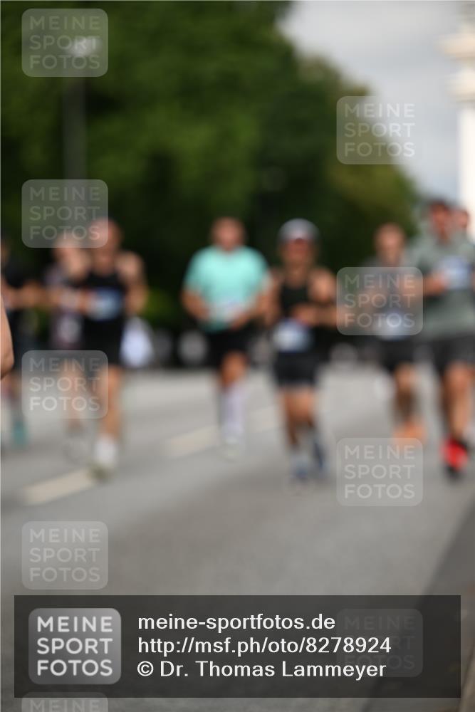 29.06.2025 - hella hamburg halbmarathon Dr. Thomas Lammeyer http://msf.ph/oto/8278924 29.06.2025 10:15:42 Kennedybrücke 1062, 1166, 1790, 1992, 2661, 3837, 4227, 5254, 5990, 5991, 7370, 7474, 7571, 8368, 9191, 9254, 10042, 10428 meine-sportfotos.de