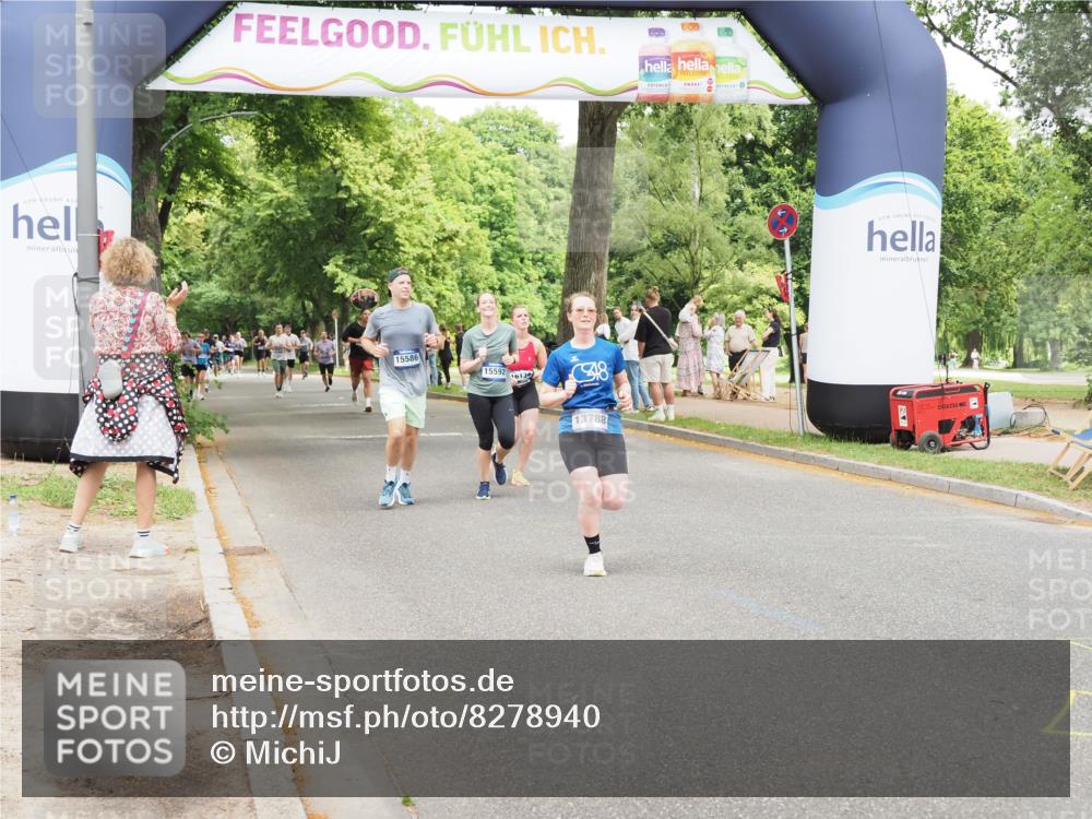 29.06.2025 - hella hamburg halbmarathon MichiJ http://msf.ph/oto/8278940 29.06.2025 10:57:28 Zwischen KM18-KM19 2990, 3691, 5423, 9975, 13788, 14015, 14488, 15307, 15586, 15700, 16134, 16437, 17128, 17472, 18493 meine-sportfotos.de