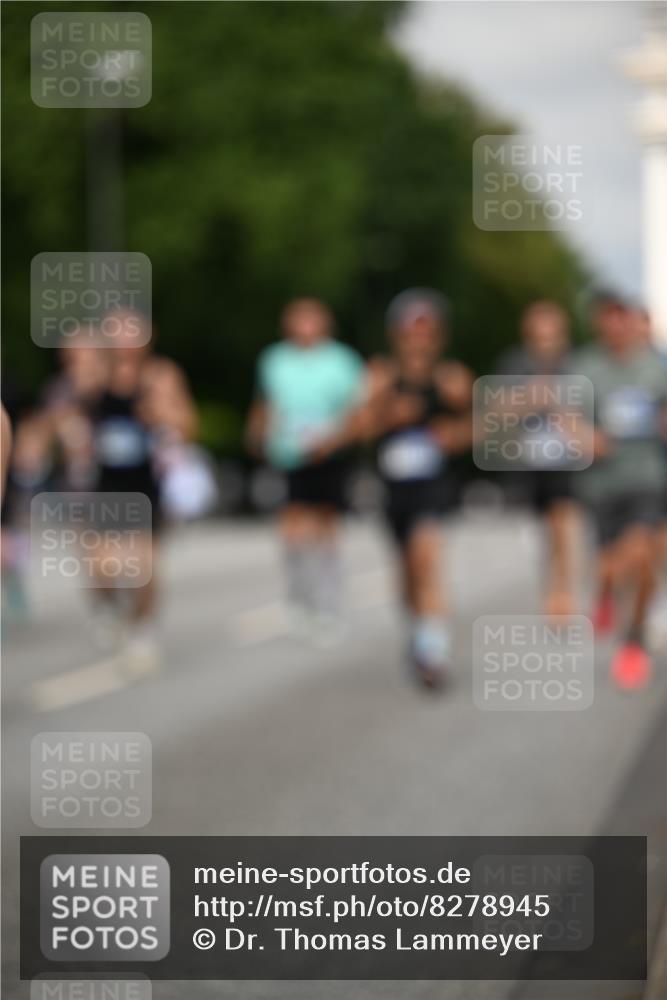 29.06.2025 - hella hamburg halbmarathon Dr. Thomas Lammeyer http://msf.ph/oto/8278945 29.06.2025 10:15:42 Kennedybrücke 1062, 1166, 1790, 1992, 2661, 3837, 4227, 5254, 5990, 5991, 7370, 7474, 7571, 8368, 9191, 9254, 10042, 10428 meine-sportfotos.de