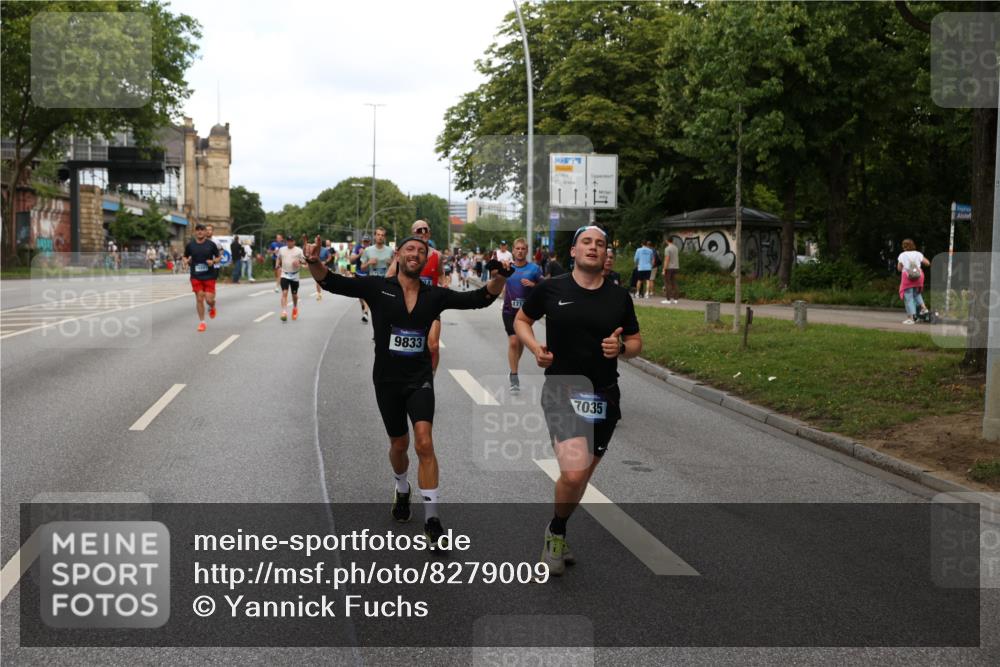 29.06.2025 - hella hamburg halbmarathon Yannick Fuchs http://msf.ph/oto/8279009 29.06.2025 10:37:20 20KM 1353, 1675, 1735, 2653, 4229, 4235, 5011, 5124, 5477, 7035, 7448, 7734, 9364, 9371, 9534, 9833, 10469, 11177, 11907, 12839, 13746, 14226, 14447, 14560, 14813, 15255, 15297, 15301, 15328, 15535, 15851, 16295, 16333, 16677, 17177, 17733, 17911, 18004, 18275, 18304, 18632, 18659, 18680, 18987 meine-sportfotos.de