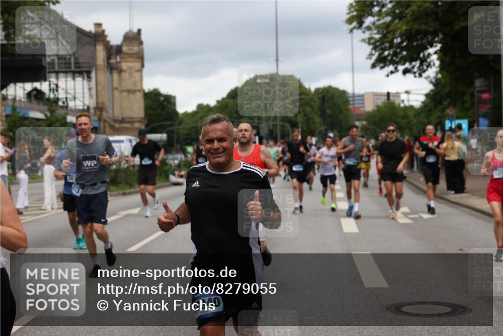 29.06.2025 - hella hamburg halbmarathon Yannick Fuchs http://msf.ph/oto/8279055 29.06.2025 10:49:34 20KM 1120, 1143, 1179, 1193, 1834, 2612, 3037, 3058, 3668, 4249, 4897, 5643, 5672, 6569, 6591, 6924, 7147, 7221, 7594, 7976, 8255, 8573, 8691, 9361, 9562, 10582, 11039, 11231, 12248, 12544, 12545, 13234, 13236, 13470, 14365, 15184, 15300, 15484, 15584, 15818, 15884, 16108, 16176, 16213, 16334, 16401, 16521, 16609, 16786, 17133, 17259, 17603, 17615, 17640, 17642, 17734, 17940, 18064, 18290, 18741, 18746, 18835, 19047, 19120 meine-sportfotos.de