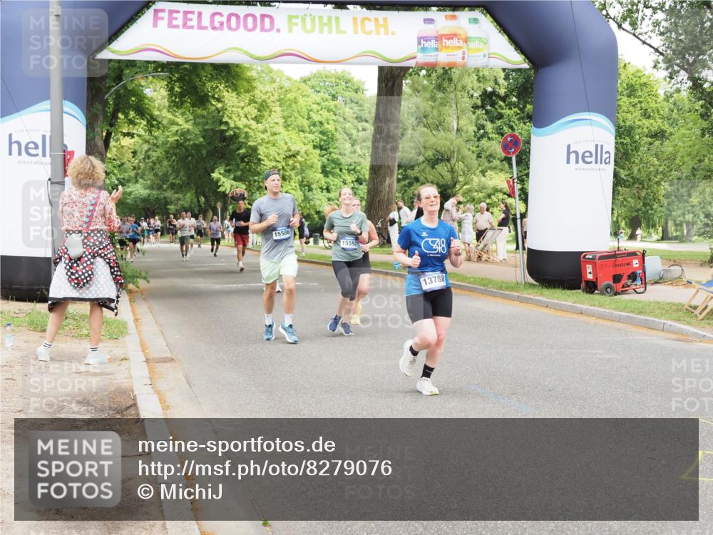 29.06.2025 - hella hamburg halbmarathon MichiJ http://msf.ph/oto/8279076 29.06.2025 10:57:28 Zwischen KM18-KM19 2990, 3691, 5423, 9975, 13788, 14015, 14488, 15307, 15586, 15700, 16134, 16437, 17128, 17472, 18493 meine-sportfotos.de
