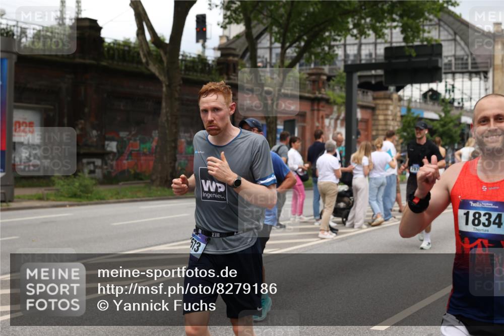 29.06.2025 - hella hamburg halbmarathon Yannick Fuchs http://msf.ph/oto/8279186 29.06.2025 10:49:36 20KM 1179, 1193, 1834, 2612, 3037, 3058, 3668, 4249, 4897, 5643, 5672, 6569, 6591, 6924, 7147, 7221, 7594, 7976, 8255, 8573, 8691, 9361, 9562, 10582, 11039, 11231, 12196, 12248, 12545, 13234, 13236, 13470, 14365, 15184, 15300, 15484, 15584, 15818, 15884, 16108, 16176, 16213, 16334, 16401, 16521, 16609, 16786, 17133, 17259, 17603, 17615, 17640, 17642, 17734, 17940, 18064, 18212, 18290, 18741, 18746, 18835, 19047, 19120 meine-sportfotos.de