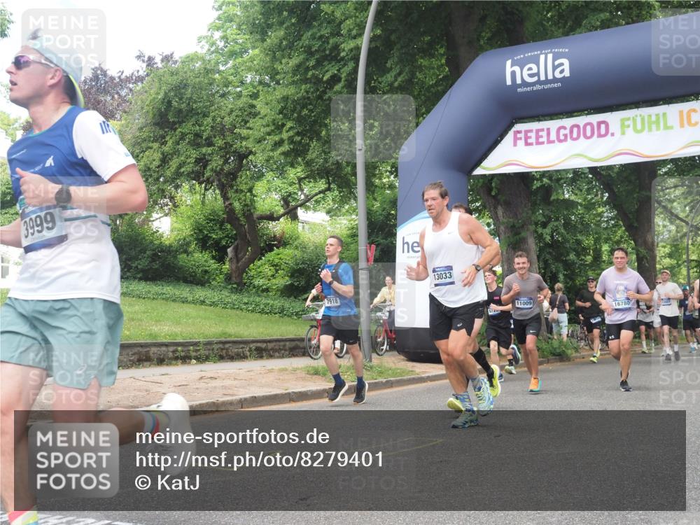 29.06.2025 - hella hamburg halbmarathon KatJ http://msf.ph/oto/8279401 29.06.2025 10:40:37 Zwischen KM18-KM19 3334, 3999, 6877, 7232, 7918 meine-sportfotos.de