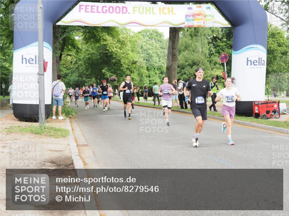 29.06.2025 - hella hamburg halbmarathon MichiJ http://msf.ph/oto/8279546 29.06.2025 10:31:59 Zwischen KM18-KM19 3109, 3124, 9043, 11469, 14667, 14798, 14861, 15862, 15932, 16105, 16314, 16547, 16677, 18775 meine-sportfotos.de
