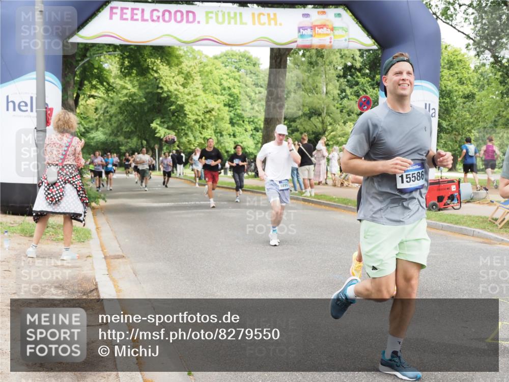 29.06.2025 - hella hamburg halbmarathon MichiJ http://msf.ph/oto/8279550 29.06.2025 10:57:30 Zwischen KM18-KM19 2990, 5423, 13788, 15586, 16134, 17472, 18493, 18957 meine-sportfotos.de