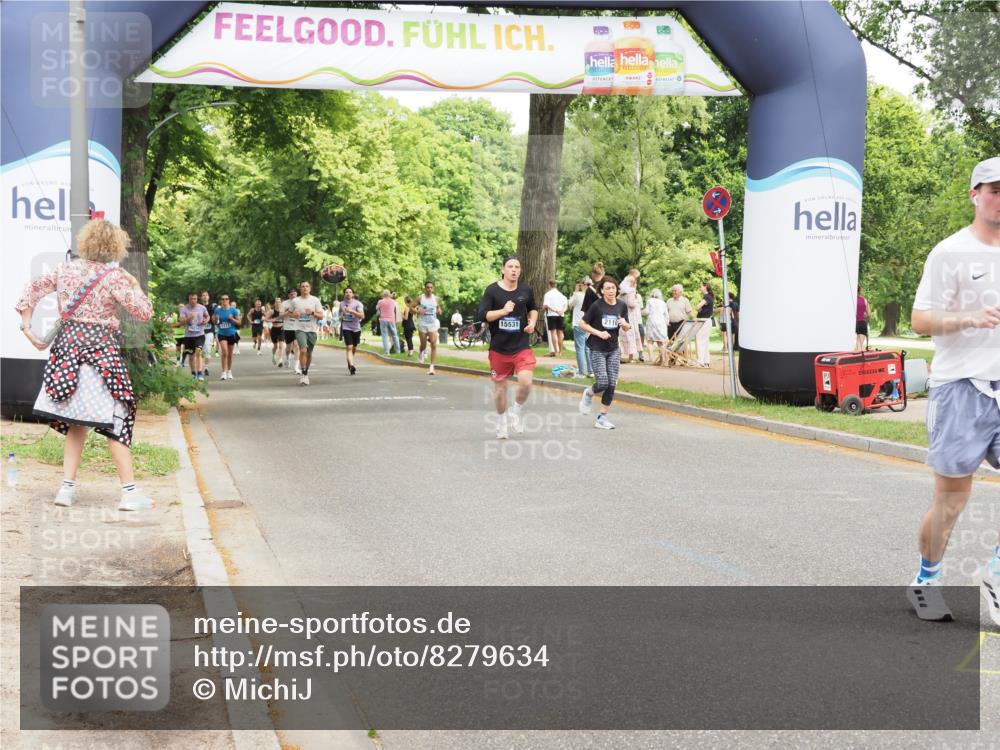 29.06.2025 - hella hamburg halbmarathon MichiJ http://msf.ph/oto/8279634 29.06.2025 10:57:32 Zwischen KM18-KM19 13788, 15531, 15586, 16134, 18957 meine-sportfotos.de