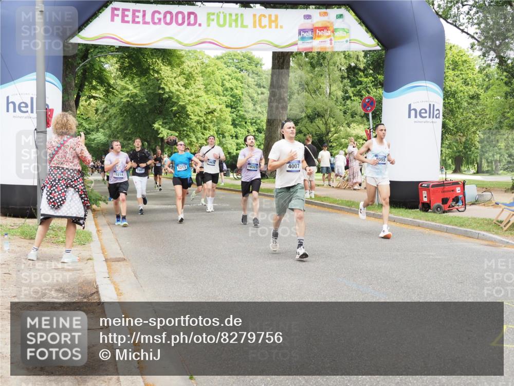 29.06.2025 - hella hamburg halbmarathon MichiJ http://msf.ph/oto/8279756 29.06.2025 10:57:37 Zwischen KM18-KM19 1213, 2110, 4007, 8055, 14679, 15531, 16323, 18957 meine-sportfotos.de