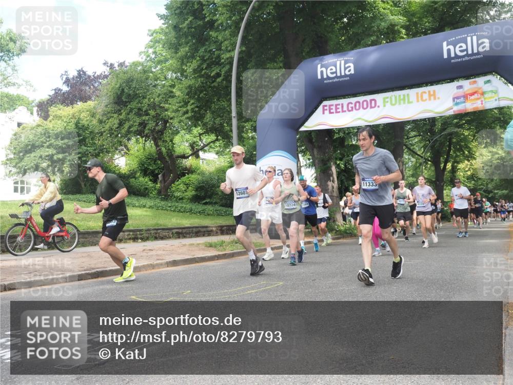 29.06.2025 - hella hamburg halbmarathon KatJ http://msf.ph/oto/8279793 29.06.2025 10:40:41 Zwischen KM18-KM19 3334, 3999, 5077, 6723, 7918, 8335 meine-sportfotos.de