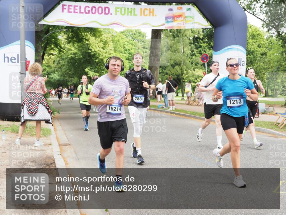 29.06.2025 - hella hamburg halbmarathon MichiJ http://msf.ph/oto/8280299 29.06.2025 10:57:41 Zwischen KM18-KM19 1213, 2110, 4007, 7346, 7881, 8055, 14679, 15214, 16323, 16938 meine-sportfotos.de