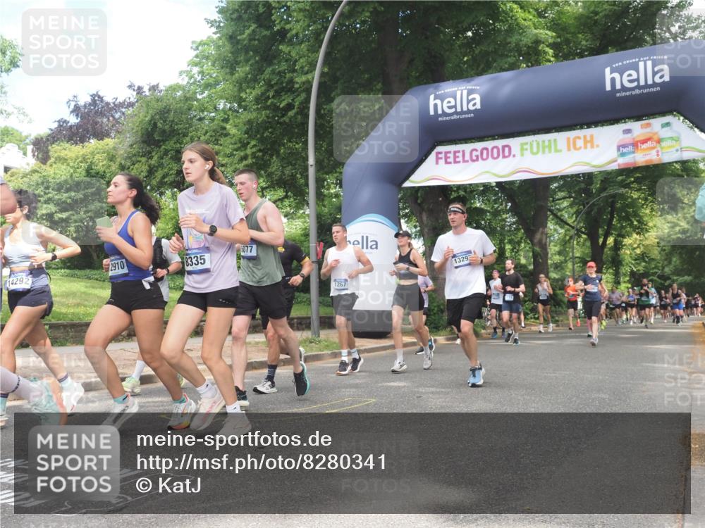 29.06.2025 - hella hamburg halbmarathon KatJ http://msf.ph/oto/8280341 29.06.2025 10:40:44 Zwischen KM18-KM19 1267, 2771, 3334, 5077, 6723, 7509, 7918, 8335 meine-sportfotos.de