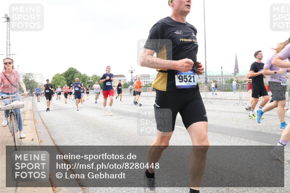 29.06.2025 - hella hamburg halbmarathon Lena Gebhardt http://msf.ph/oto/8280448 29.06.2025 10:54:54 Lombardsbrücke 16443, 9521, 6982, 1013, 1198, 2084, 2090, 2244, 2452, 2532, 2566, 2586, 2632, 3002, 3274, 3761, 3795, 3857, 4191, 4192, 4971, 5185, 5216, 5392, 5500, 5727, 5882, 5933, 5993, 6023, 6279, 6395, 6396, 6839, 6944, 6982, 7238, 7986, 8012, 8186, 9521, 9596, 10109, 10331, 10471, 10686, 11033, 11226, 11287, 11567, 11569, 11737, 11788, 11908, 12147, 12148, 12240, 12268, 12270, 12930, 13272, 13283, 13548, 13944, 13945, 13979, 13980, 14515 meine-sportfotos.de