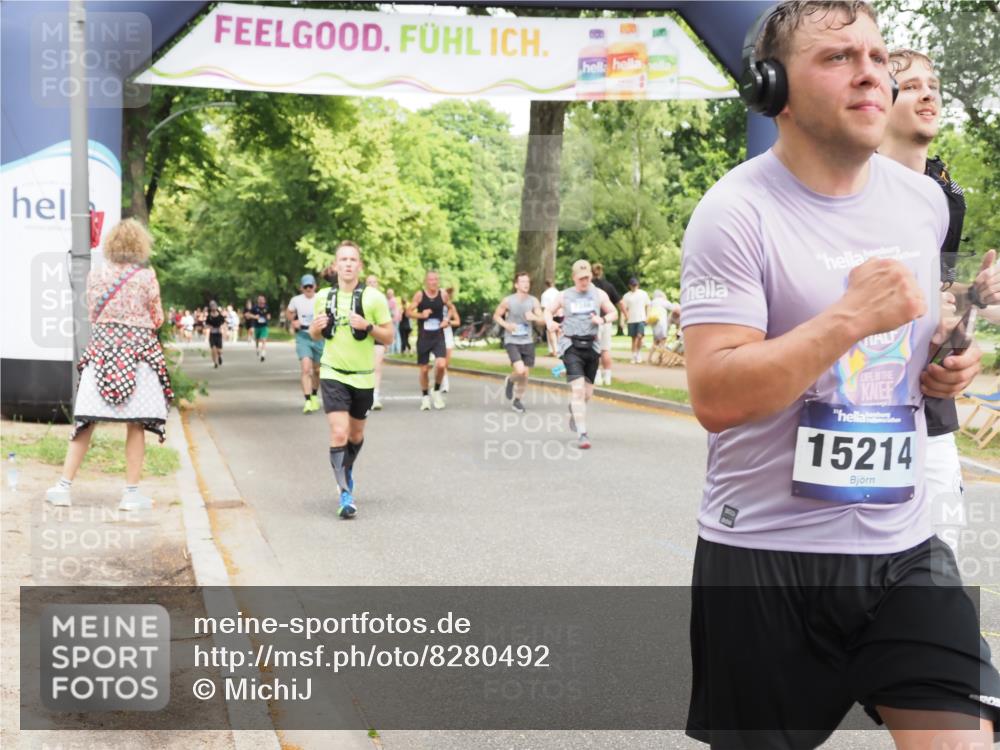 29.06.2025 - hella hamburg halbmarathon MichiJ http://msf.ph/oto/8280492 29.06.2025 10:57:42 Zwischen KM18-KM19 1213, 4007, 7346, 7881, 8055, 14679, 15214, 16323, 16938 meine-sportfotos.de