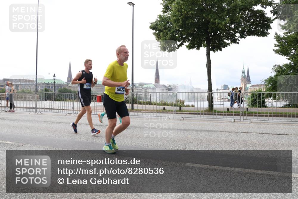 29.06.2025 - hella hamburg halbmarathon Lena Gebhardt http://msf.ph/oto/8280536 29.06.2025 10:35:17 Lombardsbrücke 17690, 5027, 1284, 1497, 1717, 1786, 1821, 1849, 2001, 2198, 2355, 2376, 2751, 3409, 3828, 3958, 4333, 4564, 4703, 4704, 4884, 4965, 5027, 5240, 5531, 5793, 6029, 6189, 6310, 6335, 6365, 6379, 6381, 6397, 6471, 6746, 6803, 6859, 7267, 7299, 7927, 8249, 8296, 8369, 8567, 8793, 9248, 9470, 10358, 10393, 10464, 10531, 10565, 10606, 11233, 11320, 11359, 11565, 11646, 11838, 11839, 11886, 12019, 12062, 12236, 12326, 12764 meine-sportfotos.de