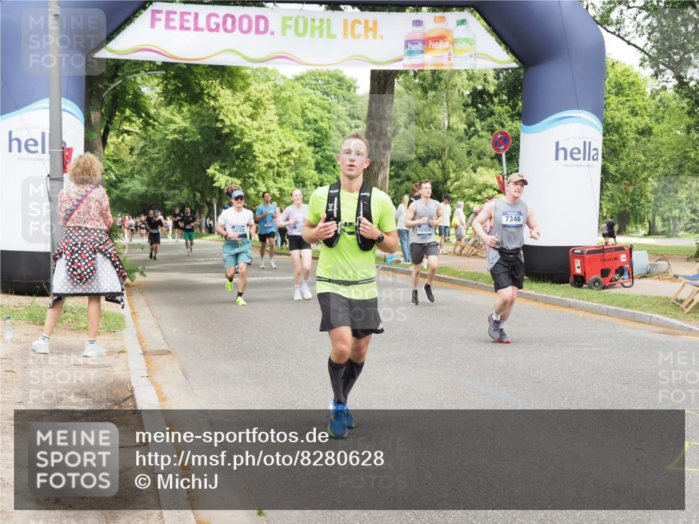 29.06.2025 - hella hamburg halbmarathon MichiJ http://msf.ph/oto/8280628 29.06.2025 10:57:43 Zwischen KM18-KM19 1213, 4007, 7346, 7881, 8001, 8055, 12928, 14679, 15214, 16323, 16938 meine-sportfotos.de