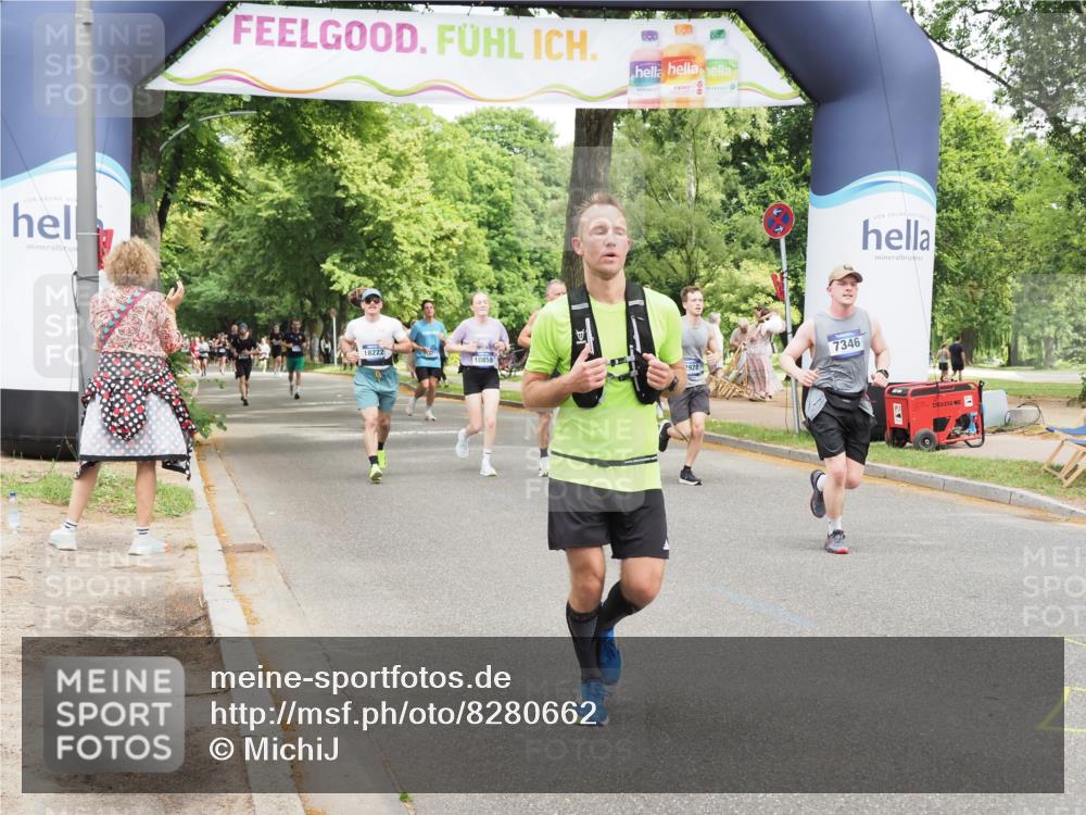 29.06.2025 - hella hamburg halbmarathon MichiJ http://msf.ph/oto/8280662 29.06.2025 10:57:43 Zwischen KM18-KM19 1213, 4007, 7346, 7881, 8001, 8055, 12928, 14679, 15214, 16323, 16938 meine-sportfotos.de