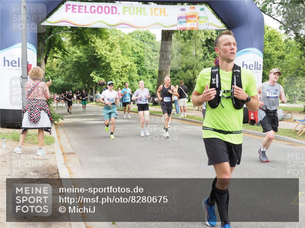 29.06.2025 - hella hamburg halbmarathon MichiJ http://msf.ph/oto/8280675 29.06.2025 10:57:44 Zwischen KM18-KM19 1213, 7346, 7881, 8001, 8055, 10858, 12928, 12929, 14679, 15214, 16323, 16938 meine-sportfotos.de