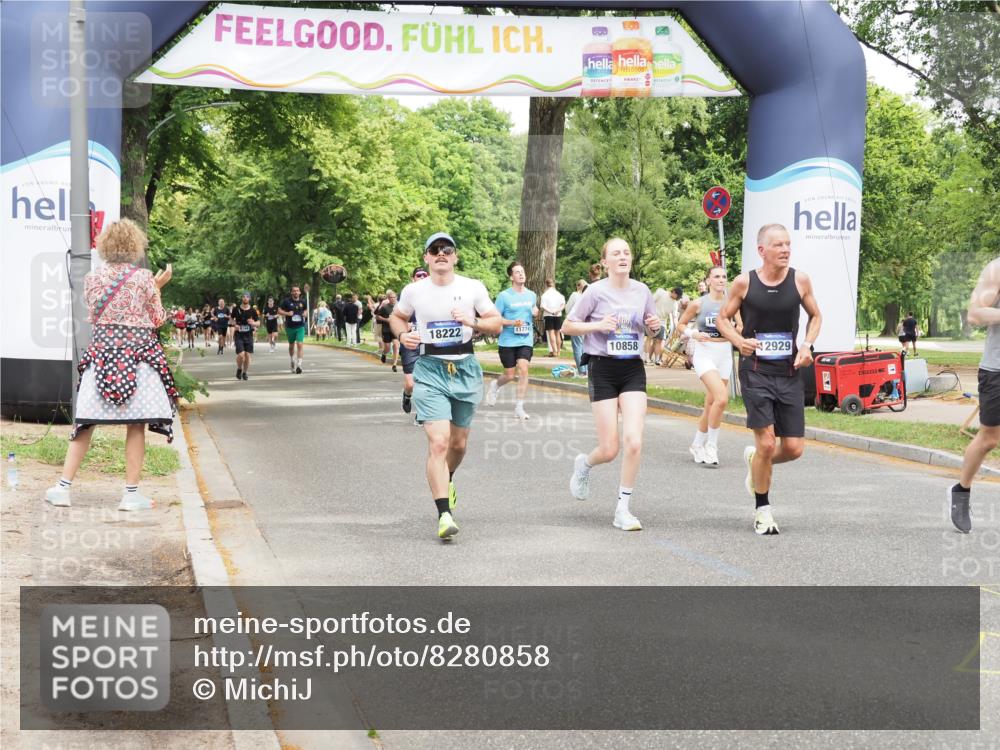29.06.2025 - hella hamburg halbmarathon MichiJ http://msf.ph/oto/8280858 29.06.2025 10:57:45 Zwischen KM18-KM19 7346, 7881, 8001, 8055, 10858, 12928, 12929, 14679, 15214, 16776, 16938 meine-sportfotos.de