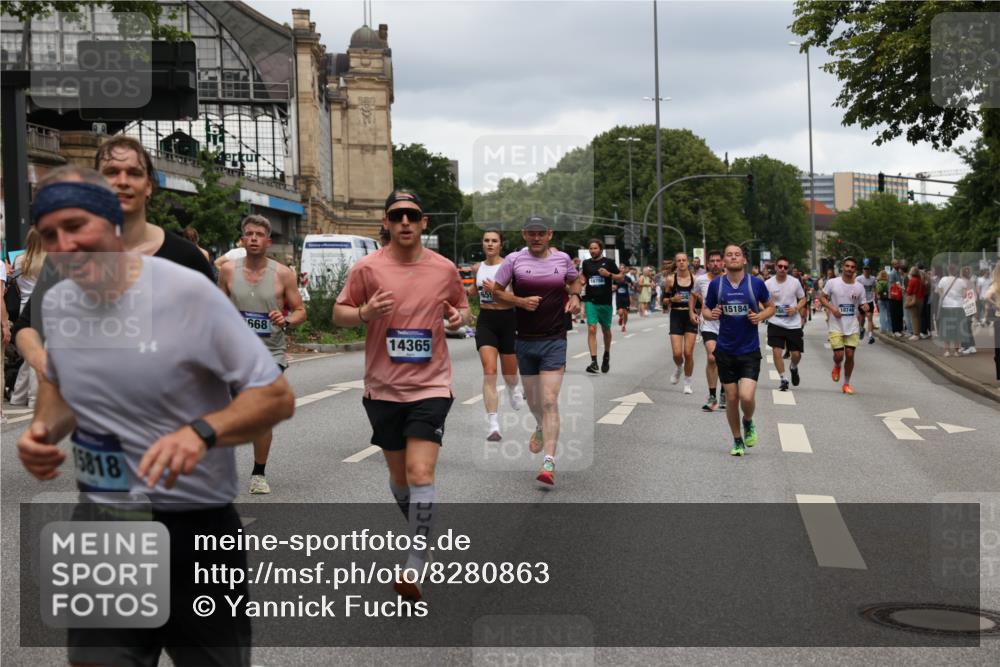29.06.2025 - hella hamburg halbmarathon Yannick Fuchs http://msf.ph/oto/8280863 29.06.2025 10:49:44 20KM 1179, 1180, 1193, 1834, 2612, 2982, 3058, 3668, 4951, 5643, 5672, 6569, 6591, 6924, 7594, 7742, 7976, 8255, 8573, 8639, 8863, 9361, 9562, 11039, 11309, 12196, 12515, 12545, 13474, 14365, 15184, 15484, 15584, 15818, 15884, 16176, 16375, 16401, 16521, 16786, 17133, 17259, 17615, 17640, 17642, 17734, 18064, 18125, 18212, 18325, 18340, 18495, 18741, 18746, 18835, 19120, 19152 meine-sportfotos.de